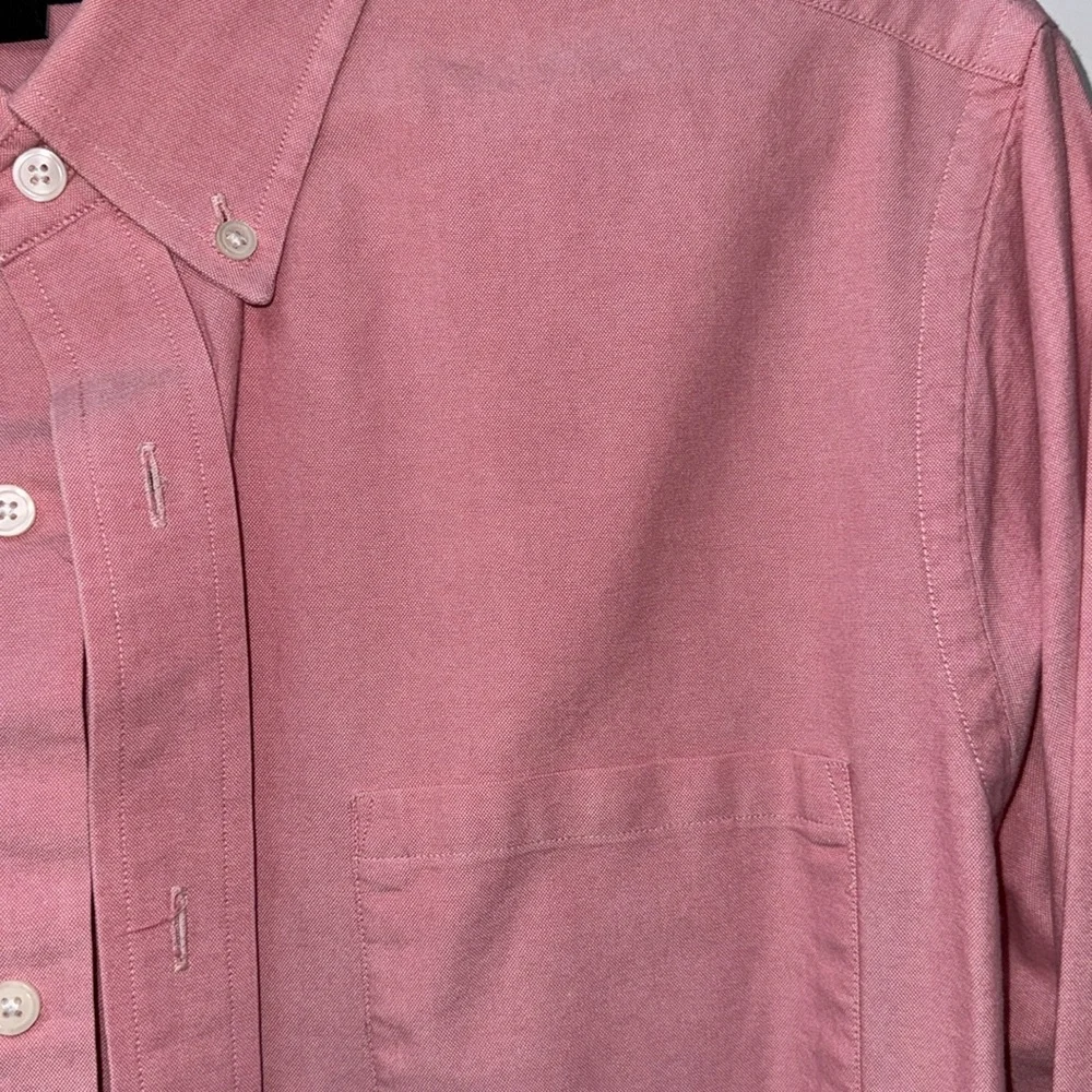 Men’s Large Banana Republic button down shirt